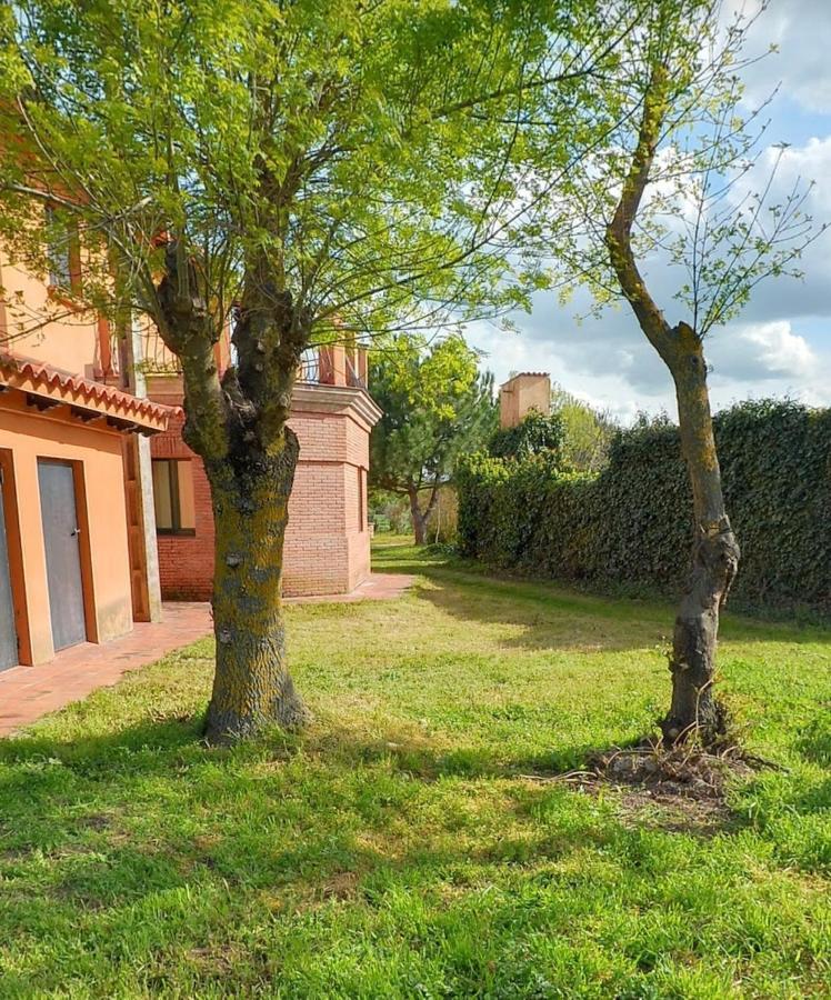 Granja De Cantarinas ซิวดัด-โรดรีโก ภายนอก รูปภาพ